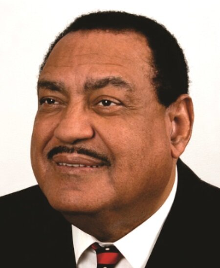 Sir Lester Bird, KNH